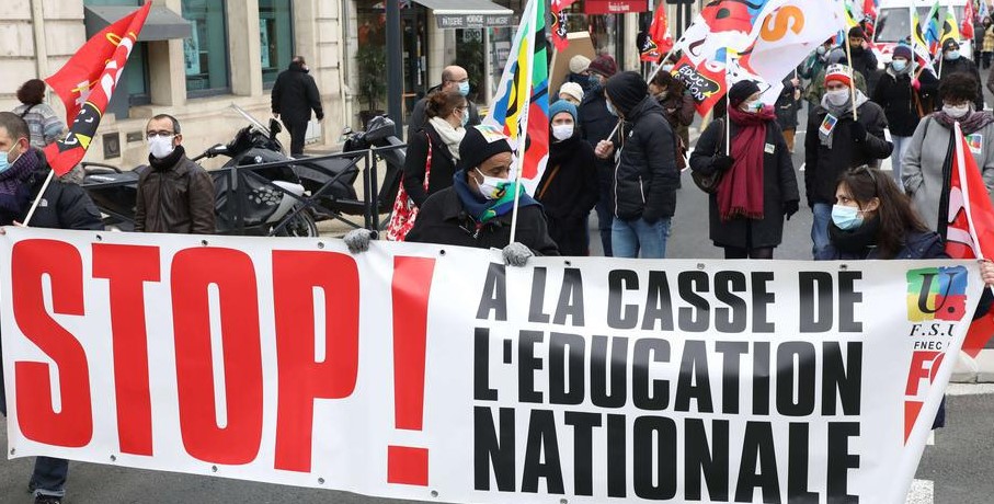 stop casse ecole